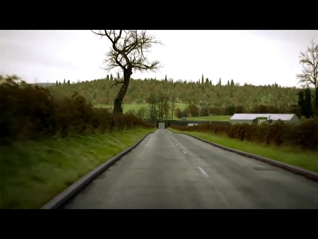 Hazard perception premium clip 1 &mdash; road scene preview