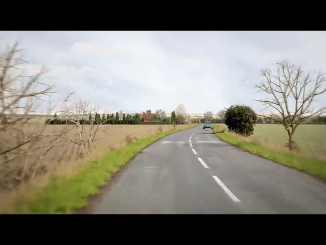 Hazard perception premium clip 18 &mdash; road scene preview