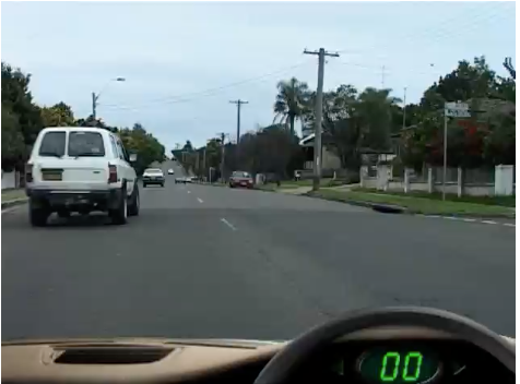 Van approaching head-on &mdash; hazard perception practice clip 35