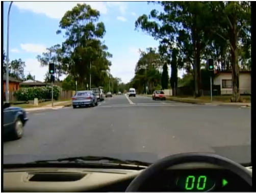 Green light, crossing traffic &mdash; hazard perception practice clip 38