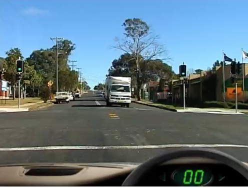 Truck at the lights &mdash; hazard perception practice clip 43