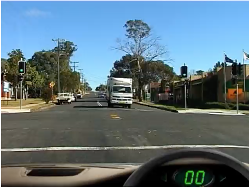 Truck at the lights &mdash; hazard perception practice clip 70